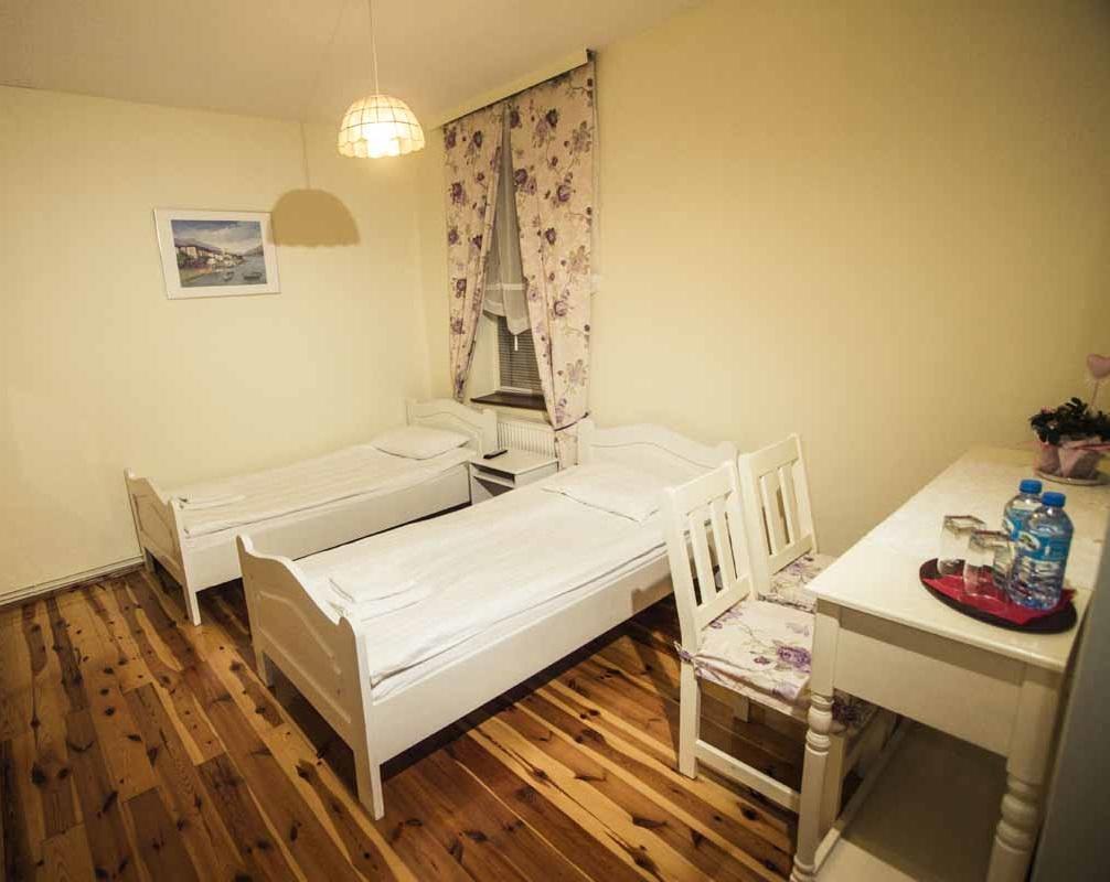 Hotel Gosciniec U Kowolki à Kąkolewo Extérieur photo